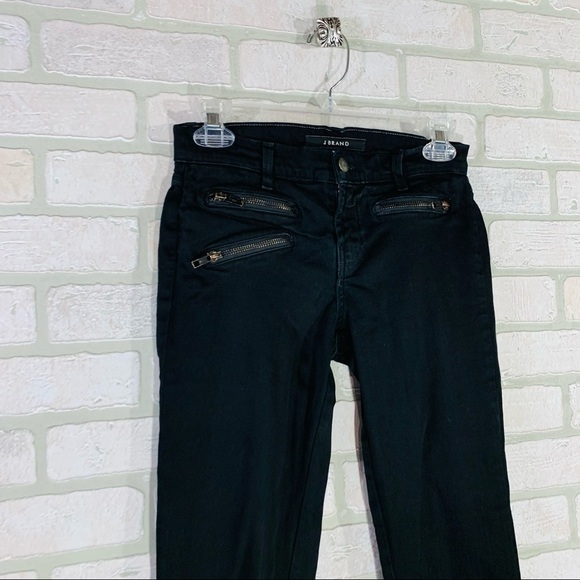 J Brand Zoey Triple Zip Skinny Jeans in Jett 25 - Picture 5 of 12